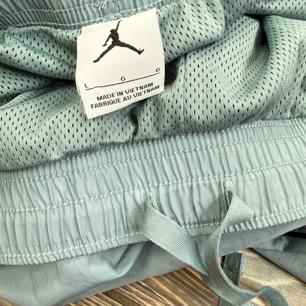 Jordan essentials woven